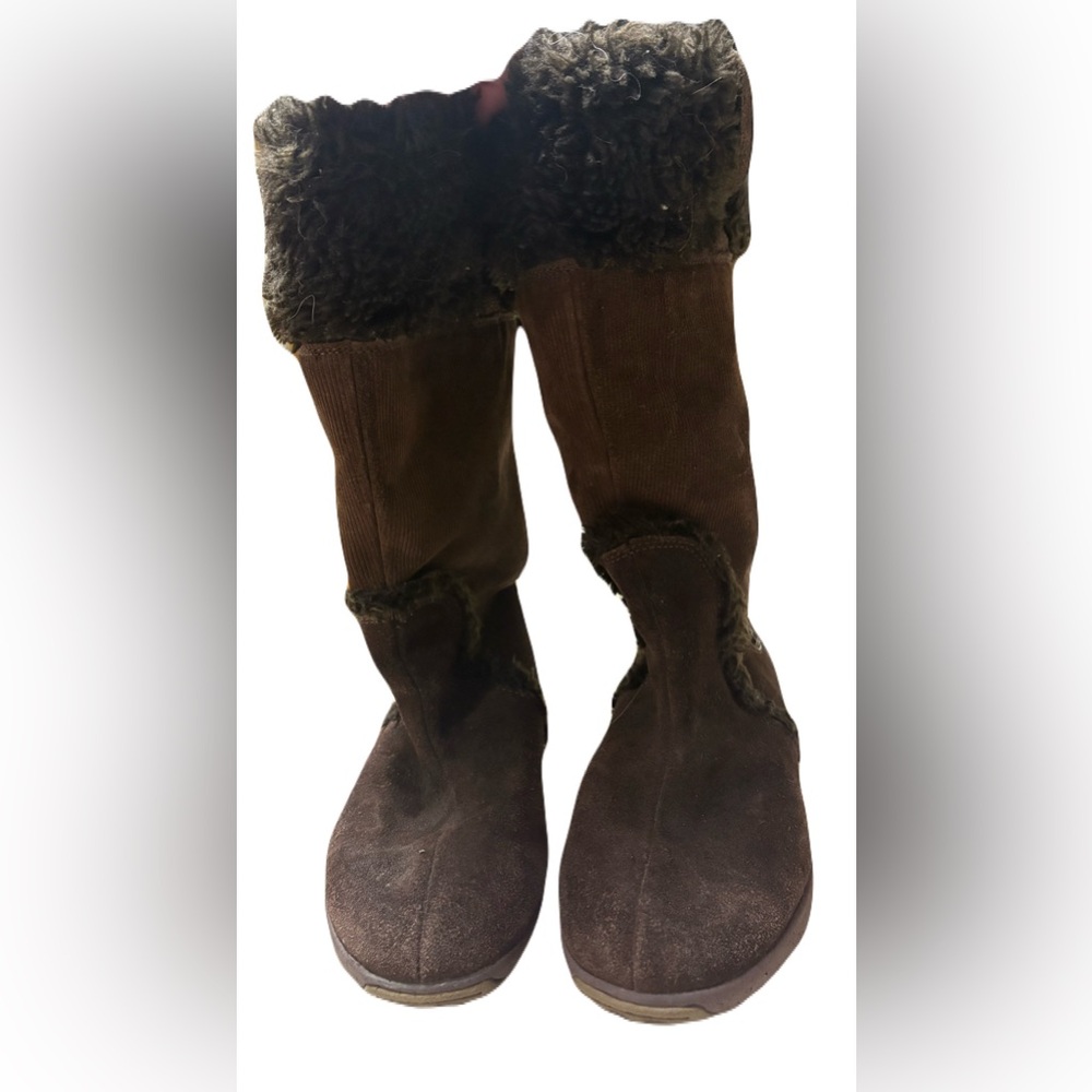 Women's Brown Timberland Mukluk Boots Size 8